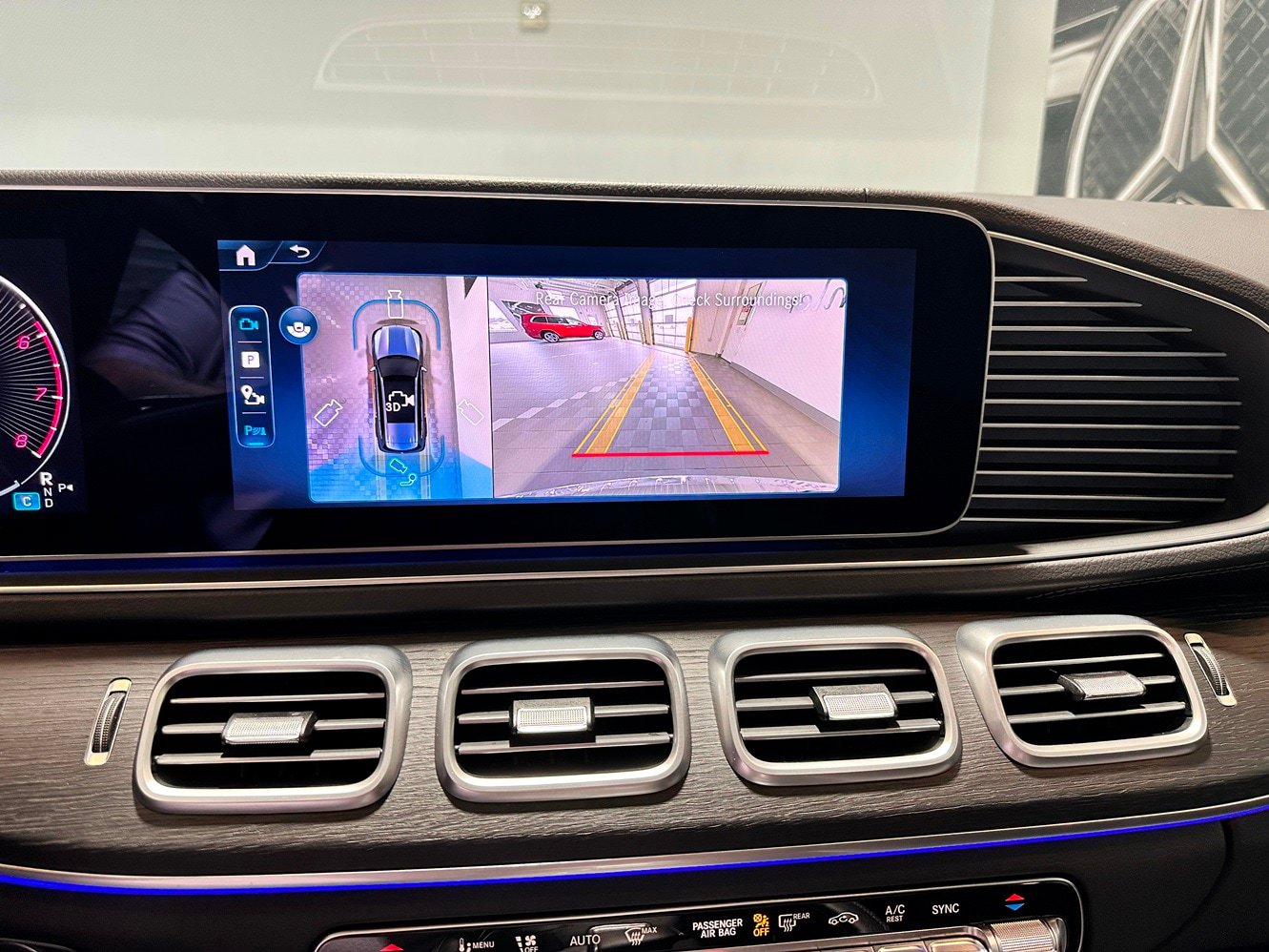 Certified 2025 Mercedes-Benz GLS 450 4MATIC image 24