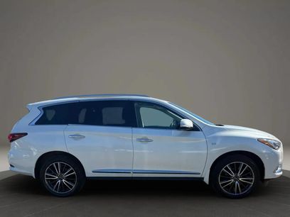 Used 2017 INFINITI QX60 Luxe w/ Premium Plus Package