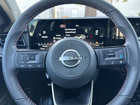 New 2026 Nissan Kicks SR image 23