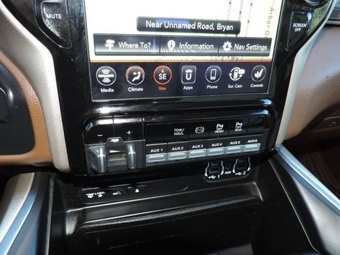 Used 2019 RAM 2500 Laramie AWD/4WD image 29