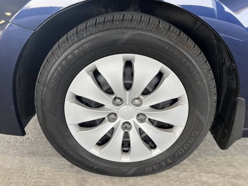 Used 2012 Honda Accord LX image 26