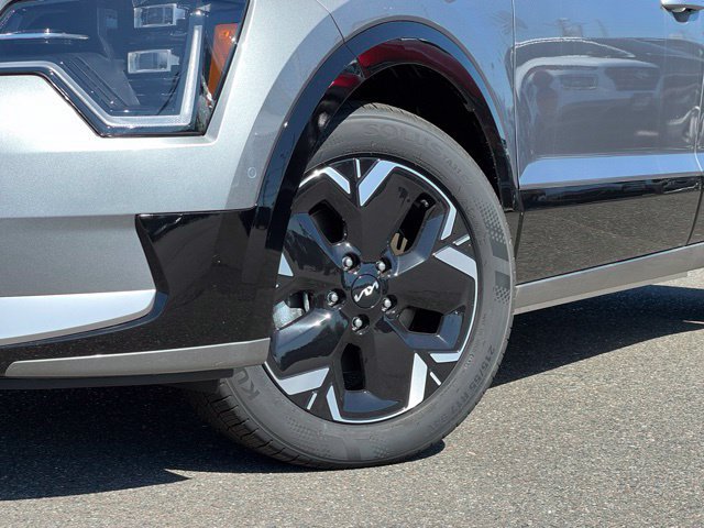 New 2026 Kia Niro Wave FWD image 2