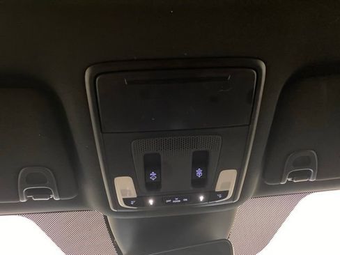 Used 2024 Honda Pilot TrailSport image 14