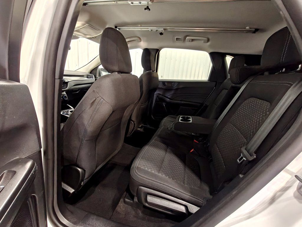 Used 2023 Ford Escape Active AWD/4WD image 25