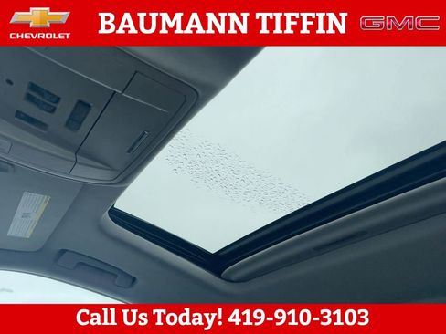 Used 2015 GMC Sierra 1500 Denali w/ Driver Alert Package image 25