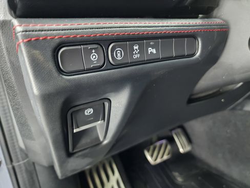 Used 2022 Acura MDX A-Spec image 46