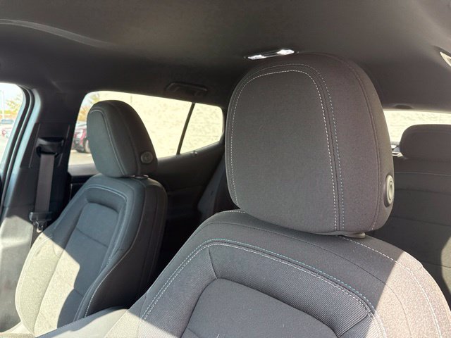 Used 2026 Chevrolet Equinox EV LT w/ Comfort Package FWD image 13