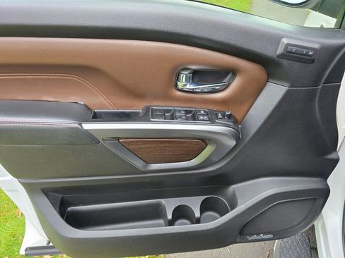 Used 2017 Nissan Titan Platinum Reserve w/ Off-Road Package image 22