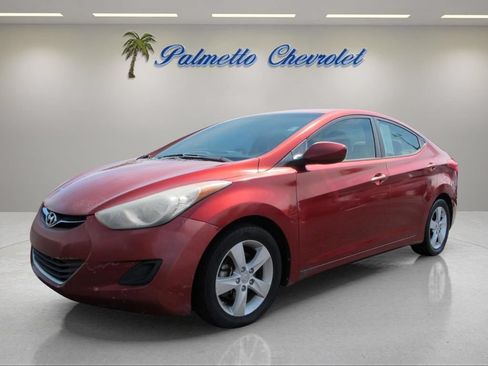 Used 2013 Hyundai Elantra GLS FWD image 6
