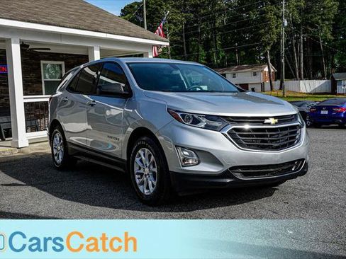Used 2019 Chevrolet Equinox LS w/ LS Convenience Package image 10