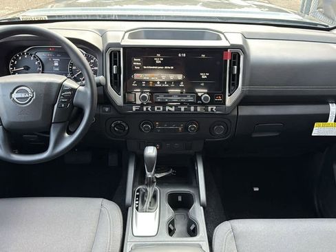 New 2025 Nissan Frontier SV image 20