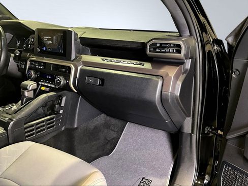 Used 2024 Toyota Tacoma SR5 image 26