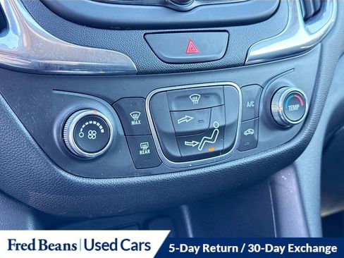 Used 2020 Chevrolet Equinox LT image 18