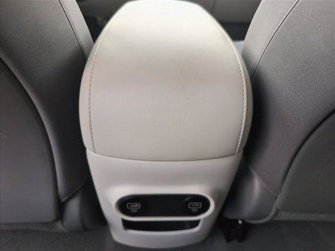 Used 2024 Hyundai Ioniq 5 SEL RWD image 19