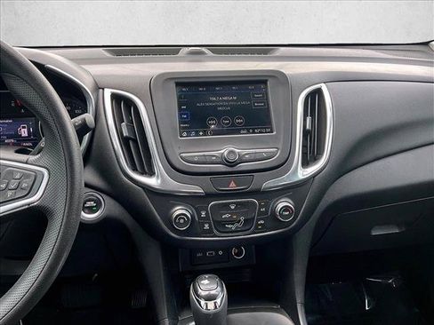 Used 2019 Chevrolet Equinox LT FWD image 8