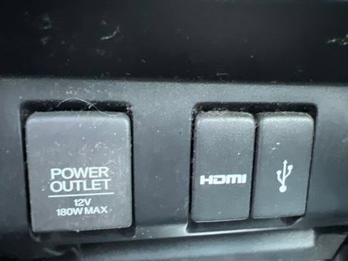 Used 2015 Honda Fit EX image 12