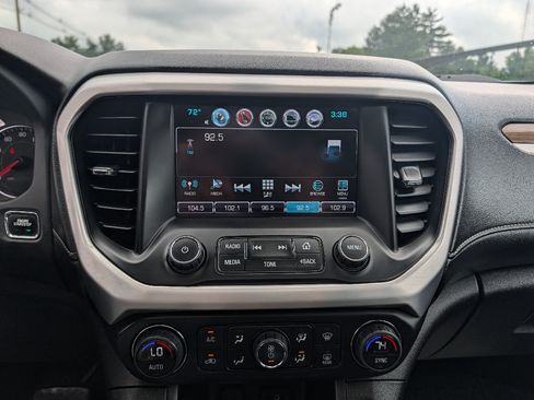 Used 2017 GMC Acadia SLE w/ Driver Alert Package I AWD/4WD image 27