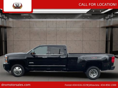Used 2019 Chevrolet Silverado 3500 High Country w/ Duramax Plus Package image 2
