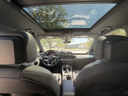 Used 2020 Audi Q3 2.0T Premium w/ Convenience Package image 28