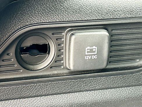 Used 2024 Jeep Grand Cherokee Altitude AWD/4WD image 14