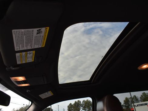 Used 2012 Ford F150 Platinum image 46