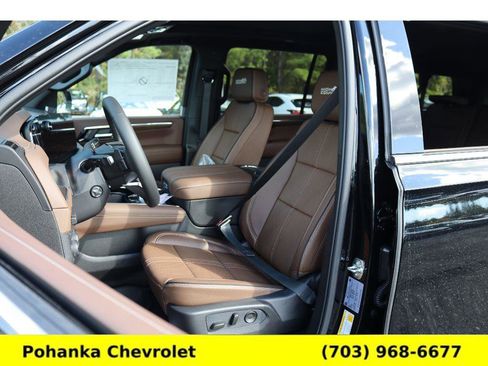 New 2026 Chevrolet Suburban High Country w/ Sun And Tow Package image 23