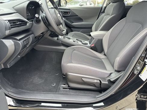 Certified 2025 Subaru Crosstrek 2.0i Premium w/ Crosstrek Mirror Package image 18