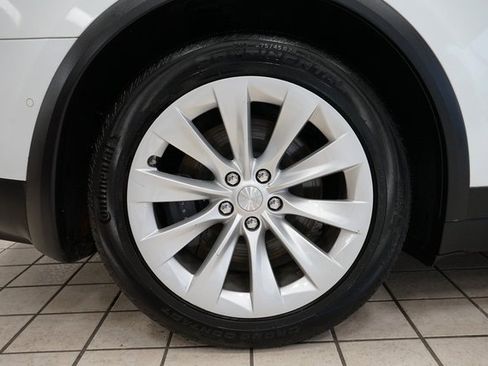 Used 2020 Tesla Model X Long Range image 63