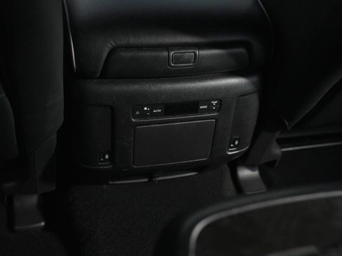 Used 2024 INFINITI QX80 Luxe image 19