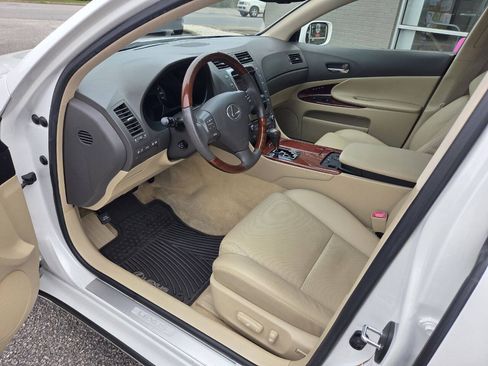Used 2007 Lexus GS 350 AWD w/ Preferred Accessory Pkg image 8