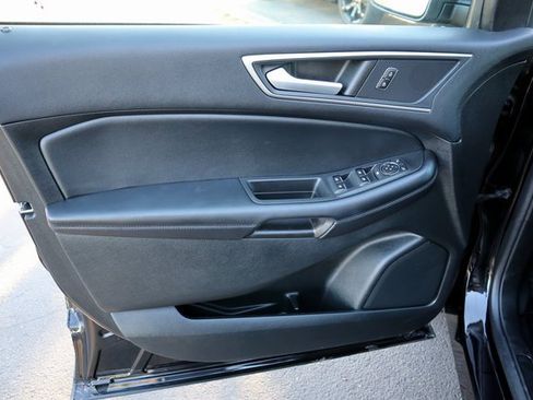 Certified 2022 Ford Edge SEL w/ Convenience Package image 28