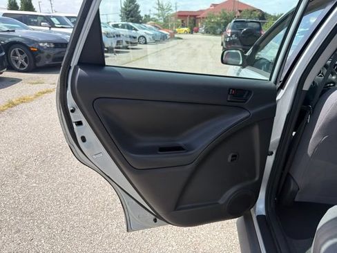 Used 2007 Pontiac Vibe w/ Sun And Sound Package FWD image 20