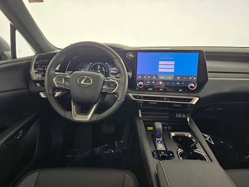 Certified 2025 Lexus RX 350h image 18