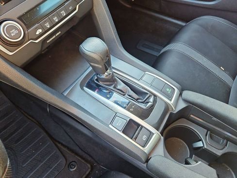 Used 2019 Honda Civic LX image 8