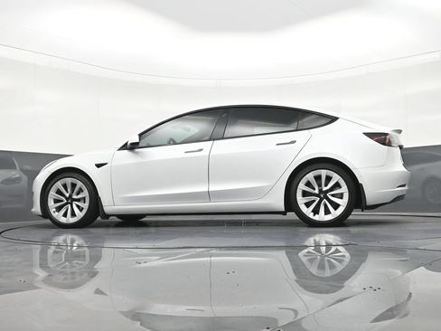 Used 2021 Tesla Model 3 Long Range AWD/4WD image 23