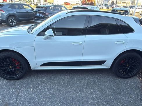 Used 2018 Porsche Macan GTS image 4