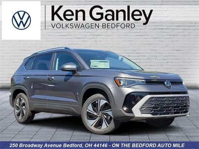 New 2025 Volkswagen Taos SE