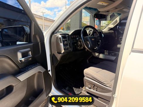 Used 2017 Chevrolet Silverado 1500 LT w/ LT Convenience Package AWD/4WD image 18