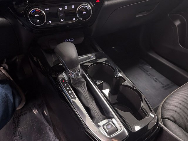 Used 2025 Chevrolet Trax ACTIV w/ Driver Confidence Package FWD image 20