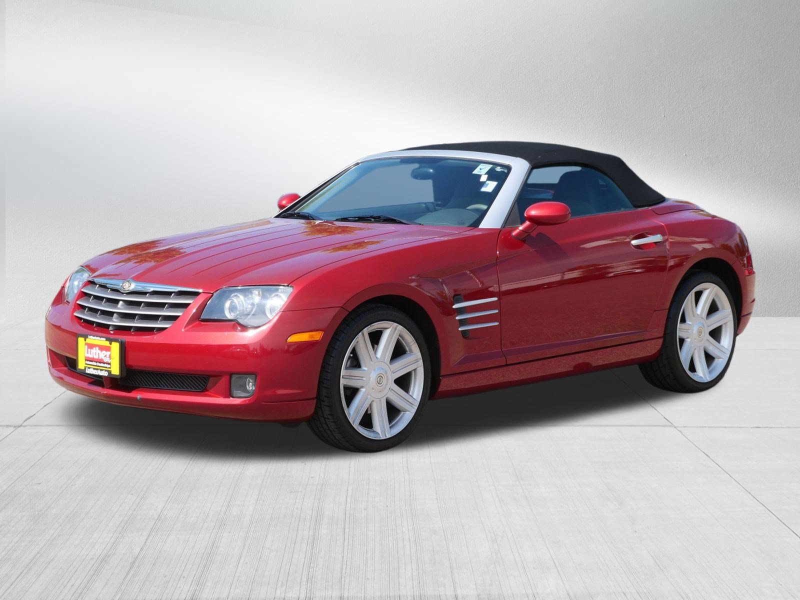 Used 2005 Chrysler Crossfire Limited RWD image 3