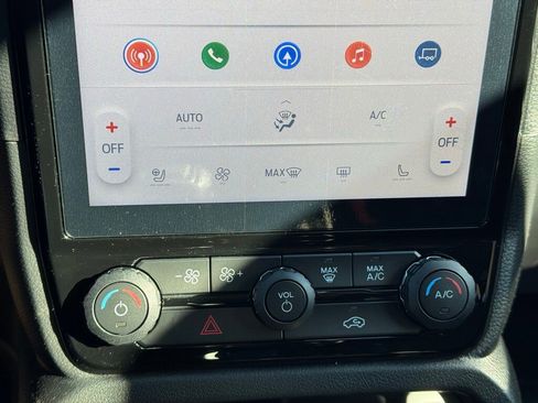 New 2024 Ford Ranger Lariat w/ Trailer Tow Package image 12