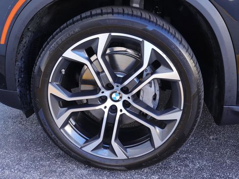 Used 2025 BMW X5 xDrive40i w/ Premium Package image 44