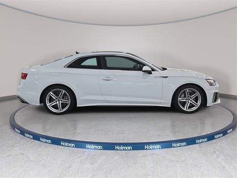 Used 2022 Audi A5 2.0T Premium image 5