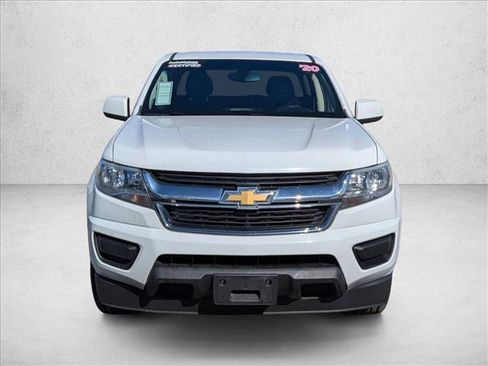 Used 2020 Chevrolet Colorado LT image 2
