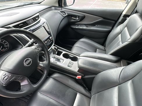 Certified 2024 Nissan Murano SV w/ SV Midnight Edition Package image 23