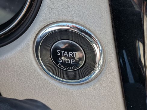 Used 2017 Nissan Rogue Sport SL image 26