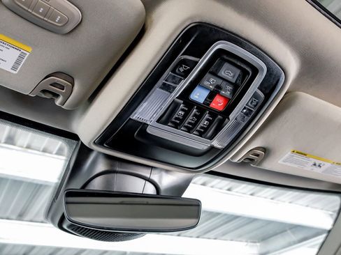 Used 2024 RAM 2500 Limited w/ Safety Group image 23