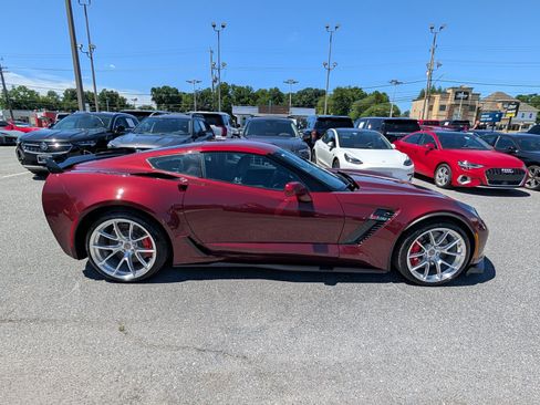 Used 2016 Chevrolet Corvette Z06 w/ 3LZ Preferred Equipment Group RWD image 6
