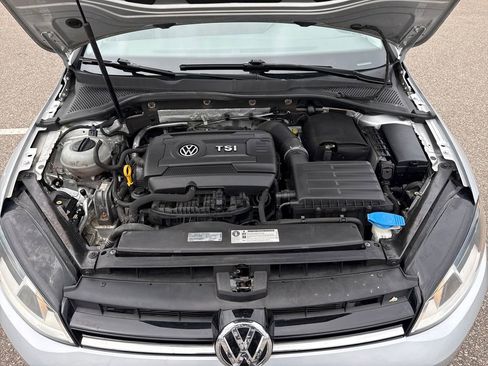 Used 2016 Volkswagen Golf S FWD image 19