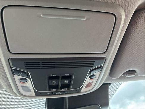 Certified 2025 Honda Ridgeline RTL image 27